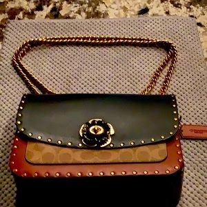 COACH Purse with crossbody feature